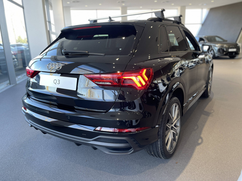 Acheter Audi Q3 Q3 35 TFSI 150 ch S tronic 7 S line 5p neuf dans les concessions du Groupe Faurie