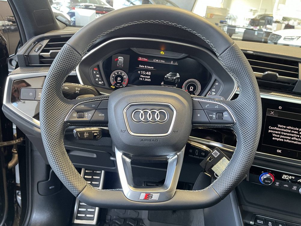 Acheter Audi Q3 Q3 35 TFSI 150 ch S tronic 7 S line 5p neuf dans les concessions du Groupe Faurie