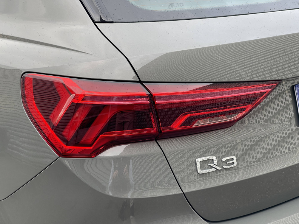 Acheter Audi Q3 Q3 35 TFSI 150 ch S tronic 7 Design Luxe 5p occasion dans les concessions du Groupe Faurie