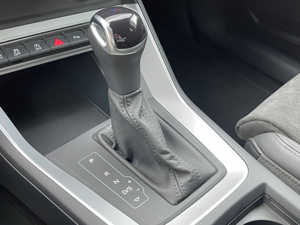 Acheter Audi Q3 Q3 35 TFSI 150 ch S tronic 7 Design Luxe 5p occasion dans les concessions du Groupe Faurie