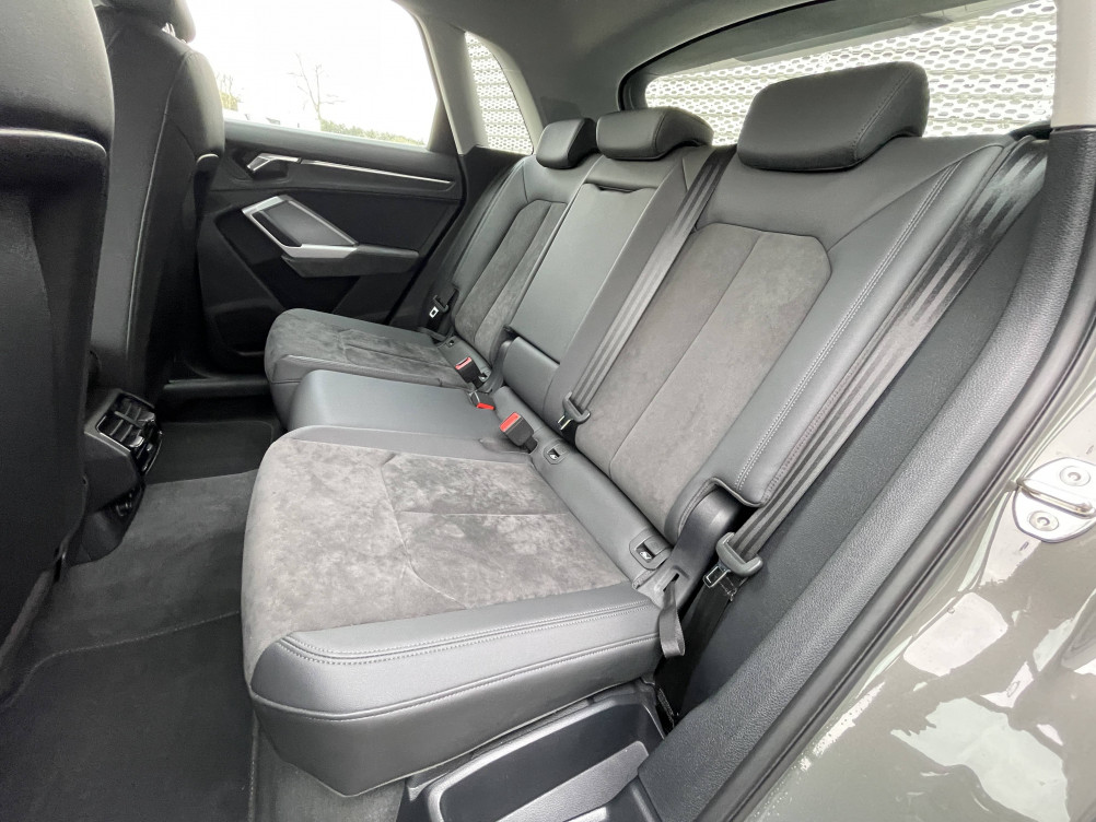 Acheter Audi Q3 Q3 35 TFSI 150 ch S tronic 7 Design Luxe 5p occasion dans les concessions du Groupe Faurie