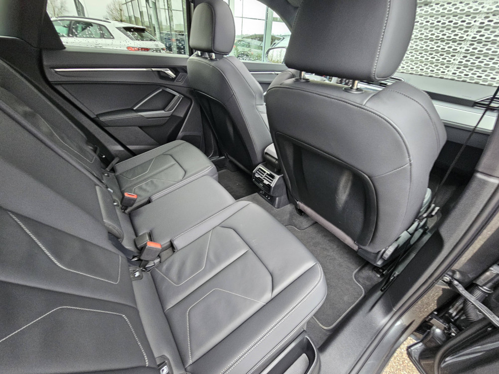 Acheter Audi Q3 Q3 35 TDI 150 ch S tronic 7 S line 5p occasion dans les concessions du Groupe Faurie