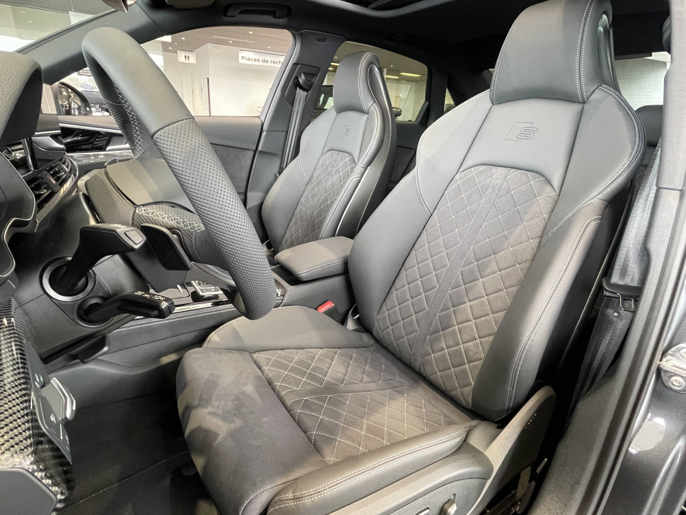 Acheter Audi A4 A4 35 TFSI 150 S tronic 7 Competition 4p neuf dans les concessions du Groupe Faurie