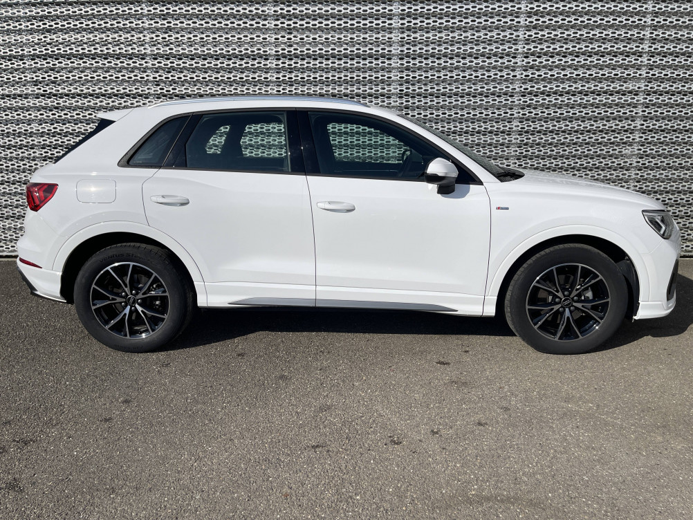 Acheter Audi Q3 Q3 35 TFSI 150 ch S tronic 7 S line 5p occasion dans les concessions du Groupe Faurie