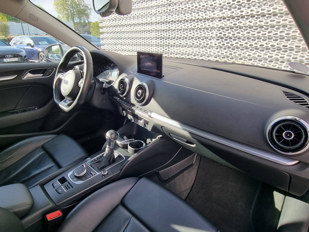 Acheter Audi A3 A3 Sportback 1.4 TFSI COD ultra 150 Ambition Luxe S tronic 7 5p occasion dans les concessions du Groupe Faurie