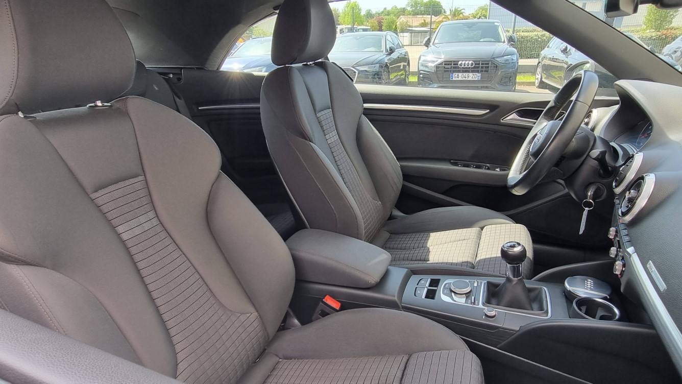 Acheter Audi A3 A3 Cabriolet 1.6 TDI 110 Sport 2p occasion dans les concessions du Groupe Faurie