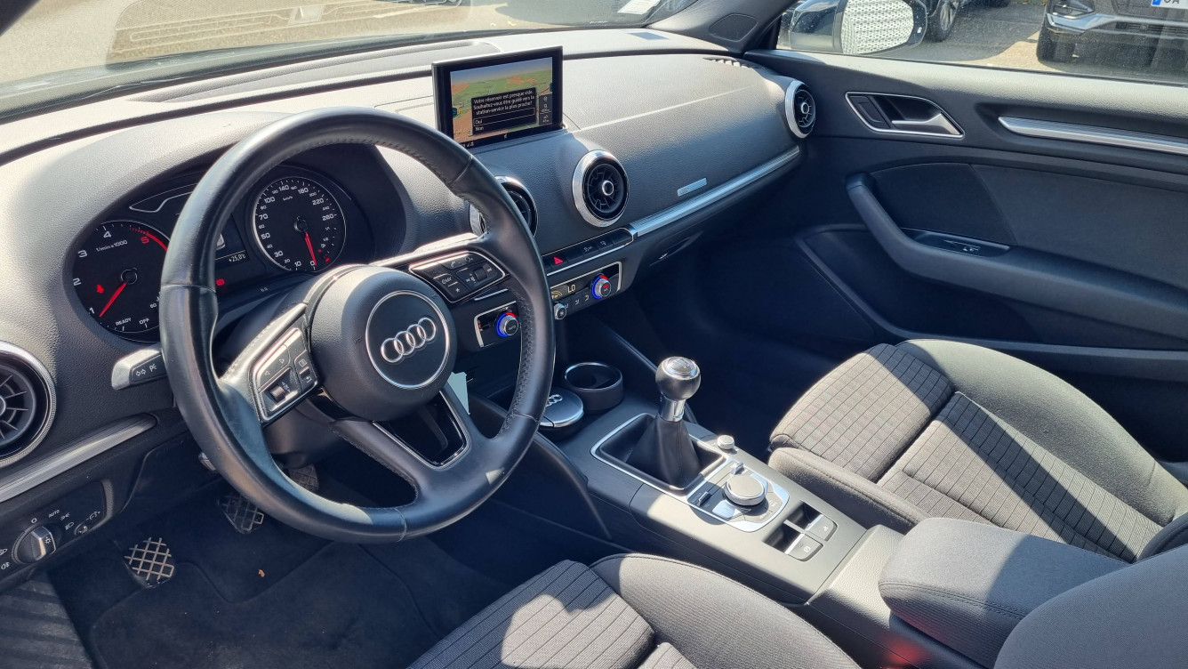 Acheter Audi A3 A3 Cabriolet 1.6 TDI 110 Sport 2p occasion dans les concessions du Groupe Faurie