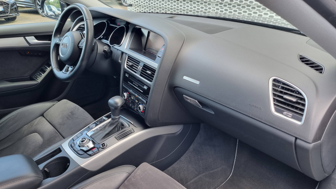 Acheter Audi A5 A5 Sportback 2.0 TDI 177 Avus Quattro S tronic 7 5p occasion dans les concessions du Groupe Faurie