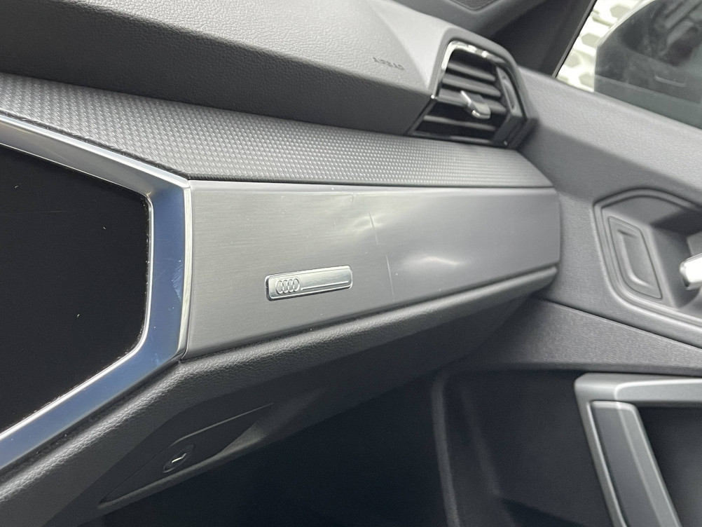 Acheter Audi Q3 Q3 35 TDI 150 ch S tronic 7 S Edition 5p occasion dans les concessions du Groupe Faurie