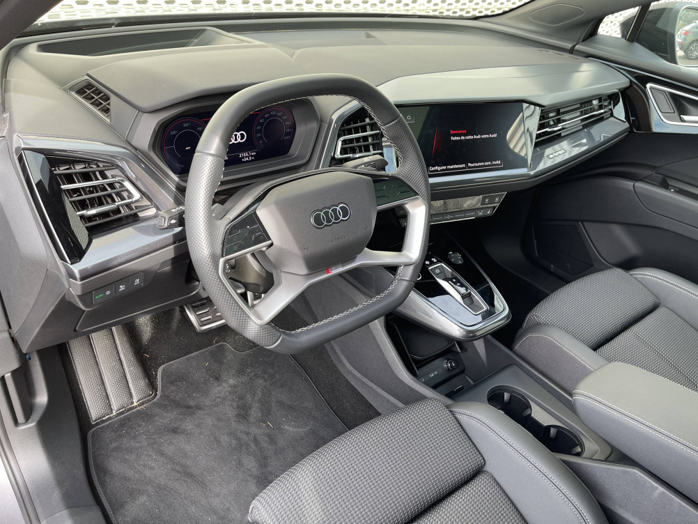 Acheter Audi Q4 Q4 e-tron Sportback 45 285 ch 82 kWh S line 5p neuf dans les concessions du Groupe Faurie