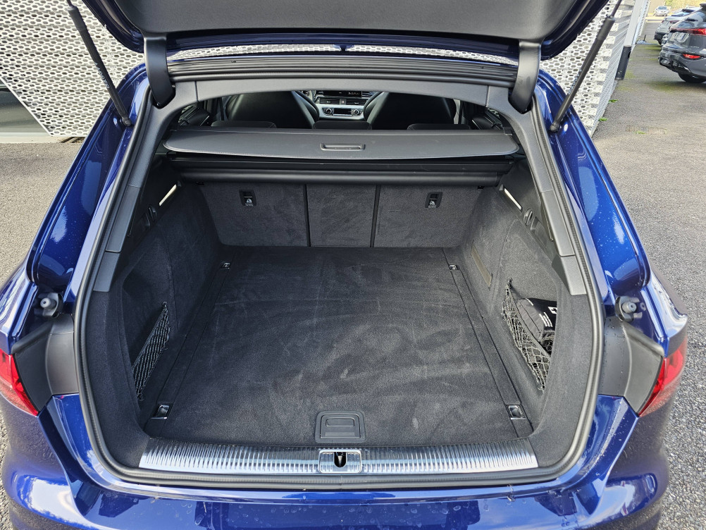 Acheter Audi A4 A4 Avant 35 TDI 163 S tronic 7 S Edition 5p occasion dans les concessions du Groupe Faurie