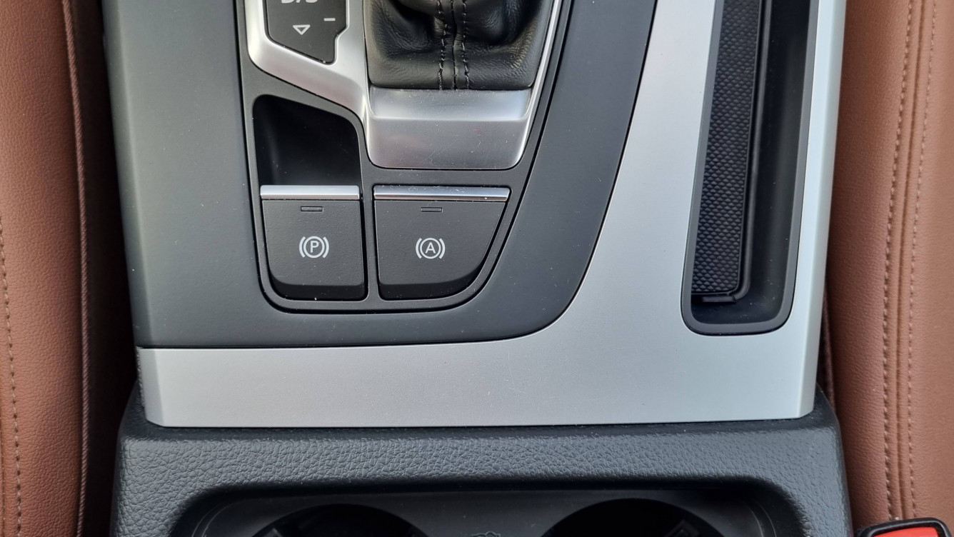 Acheter Audi Q5 Q5 35 TDI 163 S tronic 7 Business Executive 5p occasion dans les concessions du Groupe Faurie