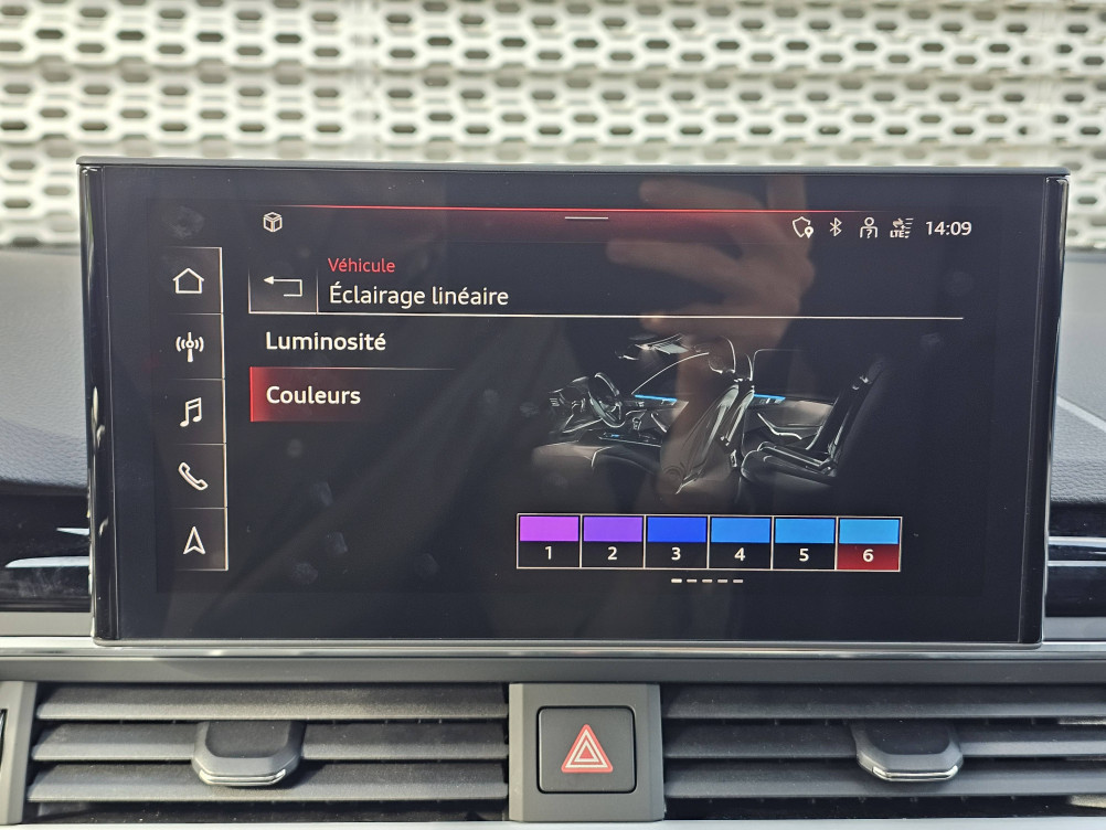 Acheter Audi A4 A4 Avant 35 TDI 163 S tronic 7 S Edition 5p occasion dans les concessions du Groupe Faurie