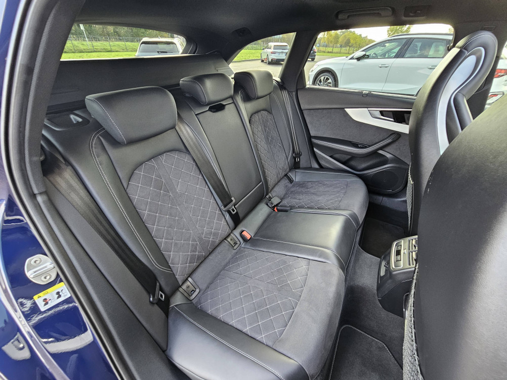 Acheter Audi A4 A4 Avant 35 TDI 163 S tronic 7 S Edition 5p occasion dans les concessions du Groupe Faurie