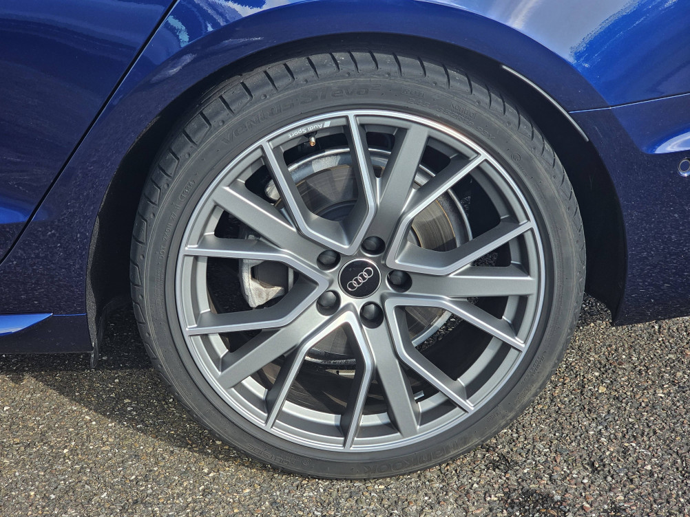 Acheter Audi A4 A4 Avant 35 TDI 163 S tronic 7 S Edition 5p occasion dans les concessions du Groupe Faurie