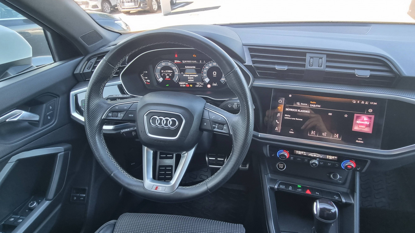 Acheter Audi Q3 Q3 45 TFSIe 245 ch S tronic 6 S line 5p occasion dans les concessions du Groupe Faurie