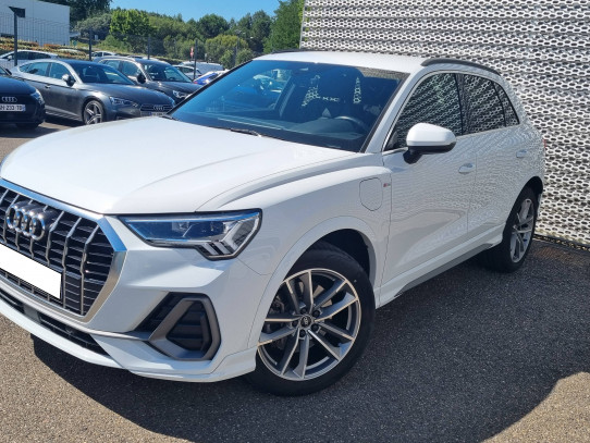 Acheter Audi Q3 Q3 45 TFSIe 245 ch S tronic 6 S line 5p occasion dans les concessions du Groupe Faurie
