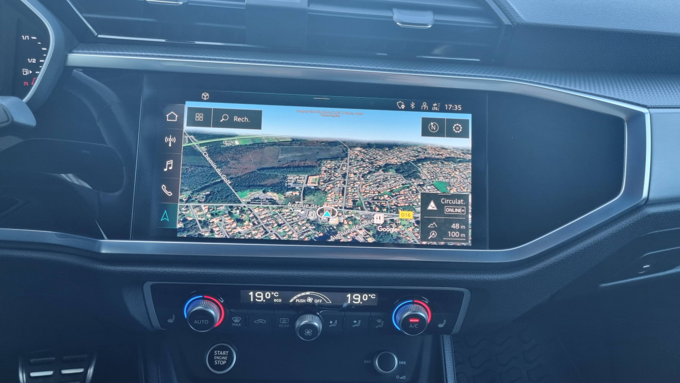 Acheter Audi Q3 Q3 45 TFSIe 245 ch S tronic 6 S line 5p occasion dans les concessions du Groupe Faurie