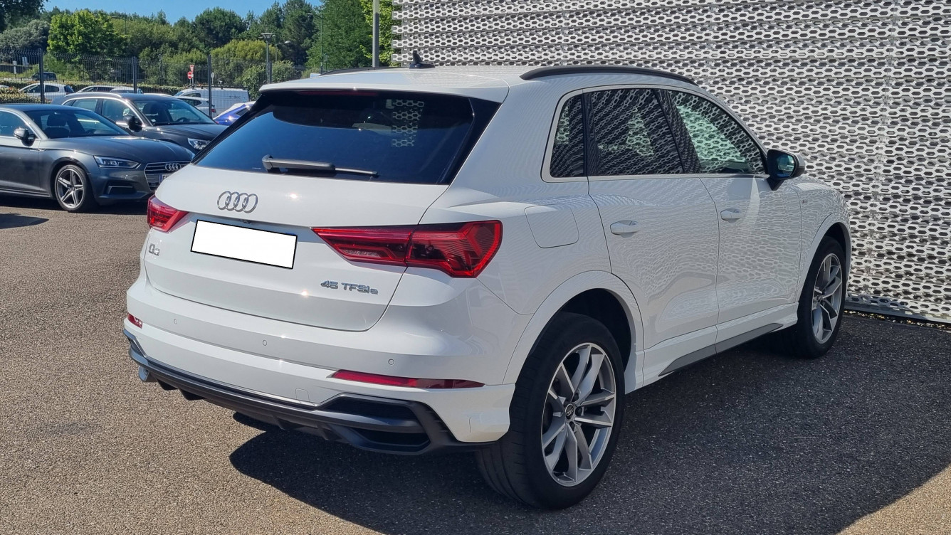 Acheter Audi Q3 Q3 45 TFSIe 245 ch S tronic 6 S line 5p occasion dans les concessions du Groupe Faurie