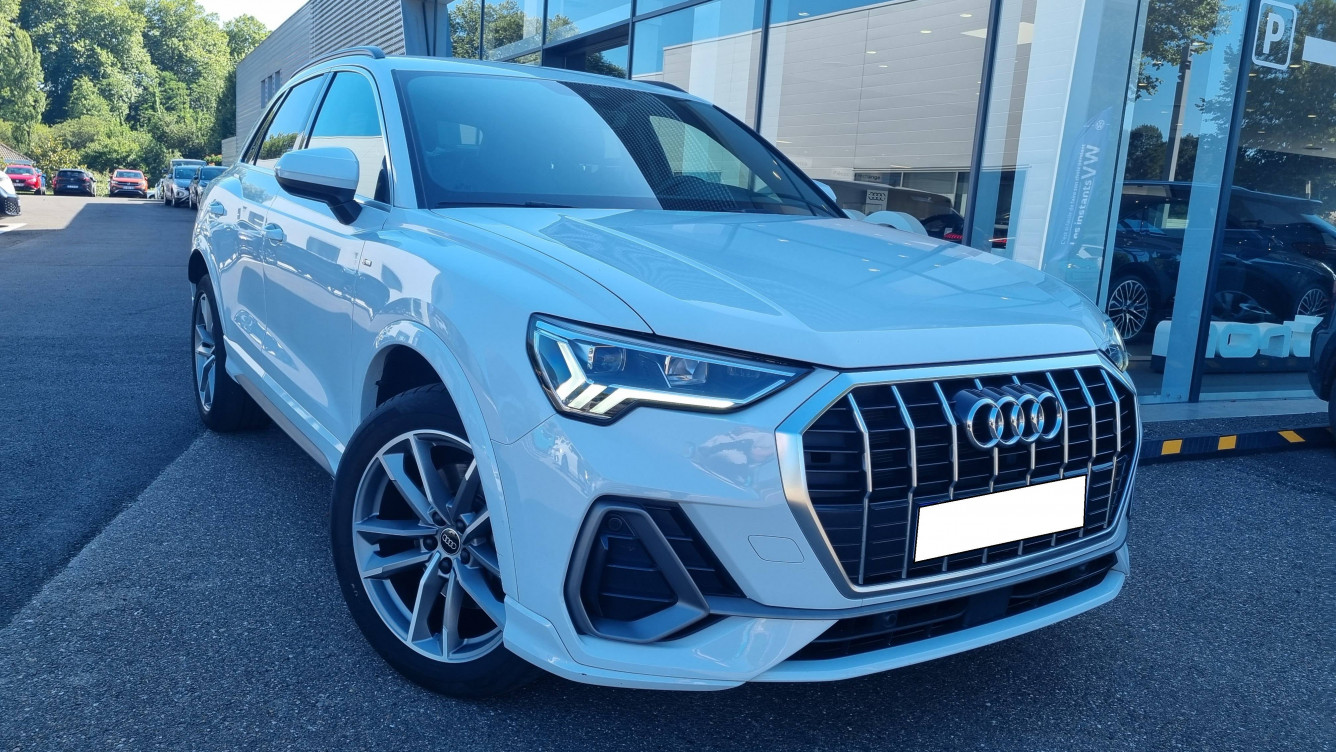 Acheter Audi Q3 Q3 45 TFSIe 245 ch S tronic 6 S line 5p occasion dans les concessions du Groupe Faurie