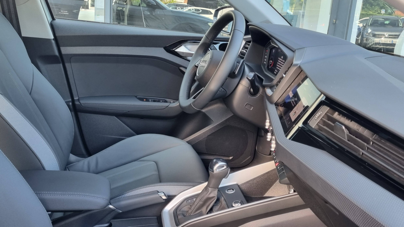 Acheter Audi A1 A1 Allstreet 30 TFSI 116 ch S tronic 7 Avus 5p occasion dans les concessions du Groupe Faurie