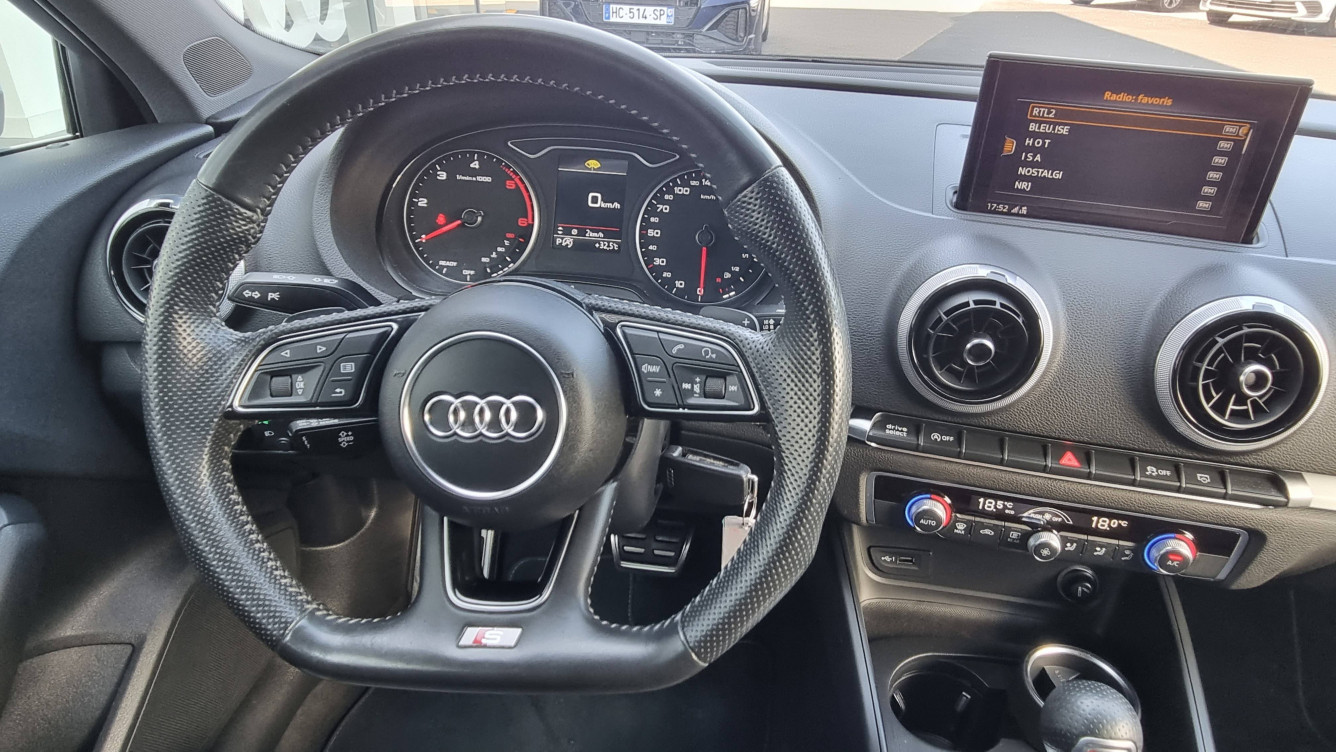 Acheter Audi A3 A3 Sportback 2.0 TDI 150 S tronic 7 S Line 5p occasion dans les concessions du Groupe Faurie