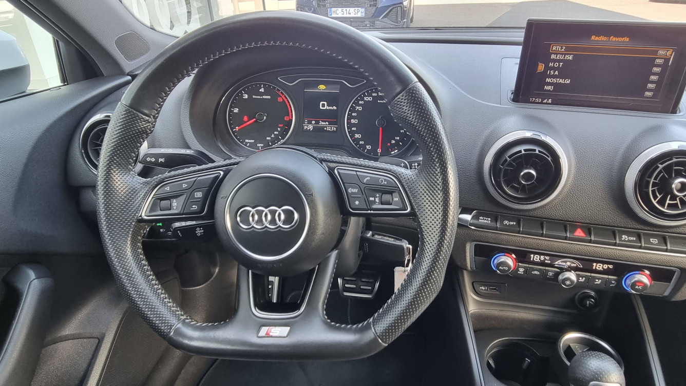 Acheter Audi A3 A3 Sportback 2.0 TDI 150 S tronic 7 S Line 5p occasion dans les concessions du Groupe Faurie