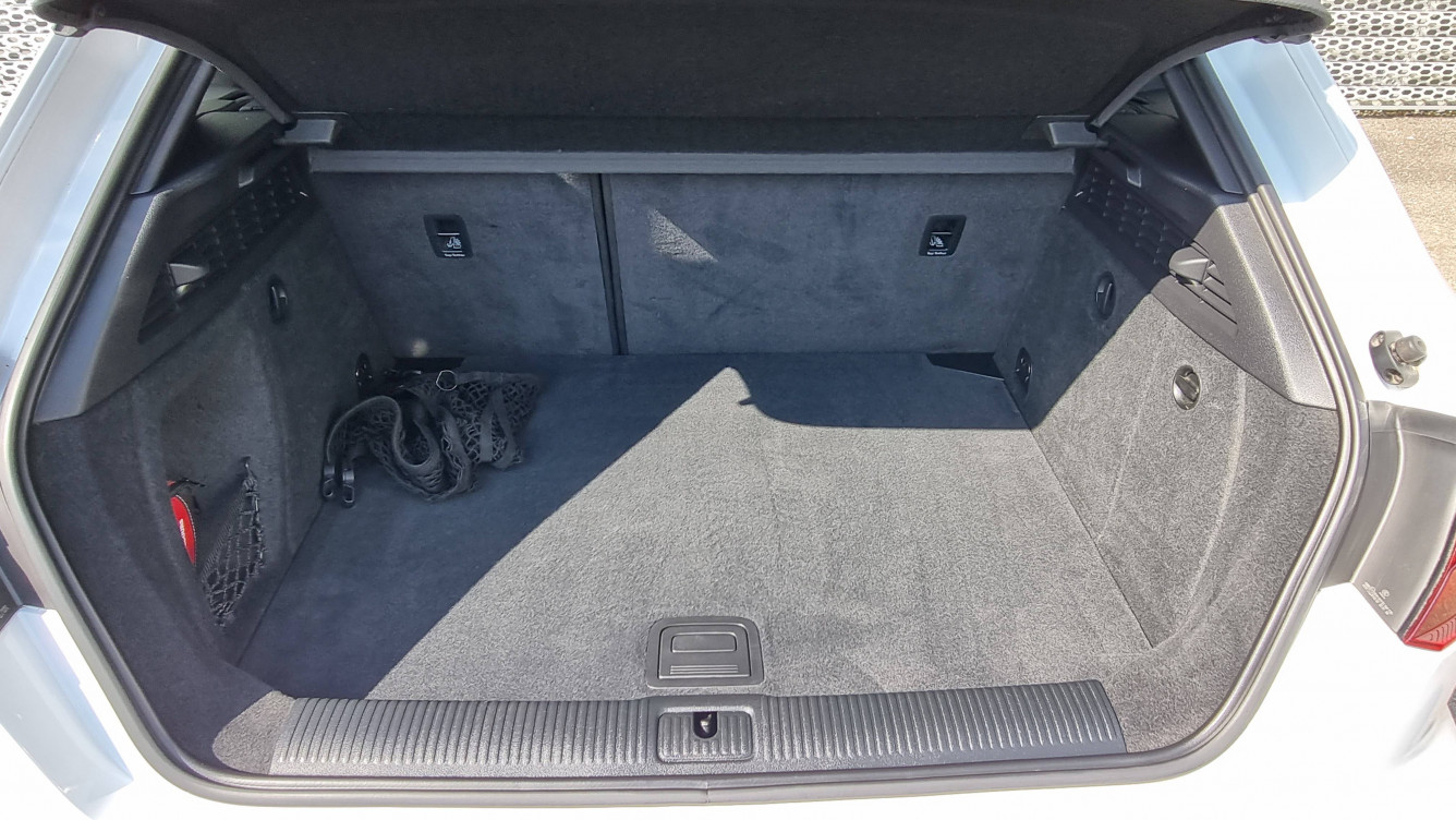 Acheter Audi A3 A3 Sportback 2.0 TDI 150 S tronic 7 S Line 5p occasion dans les concessions du Groupe Faurie
