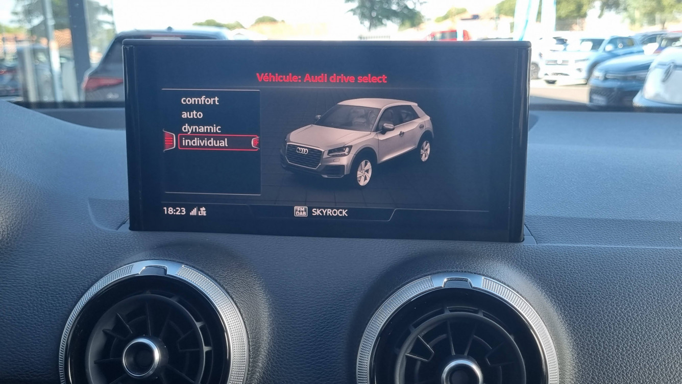 Acheter Audi Q2 Q2 30 TDI 116 S tronic 7 S line 5p occasion dans les concessions du Groupe Faurie