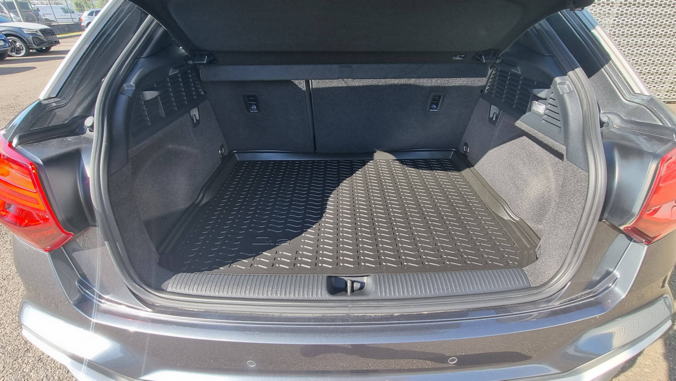 Acheter Audi Q2 Q2 30 TDI 116 S tronic 7 S line 5p occasion dans les concessions du Groupe Faurie