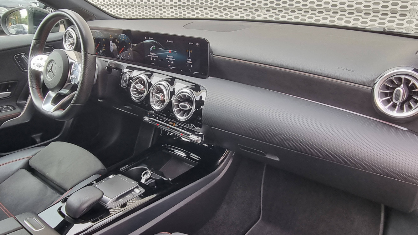 Acheter Mercedes Classe A Classe A 200 7G-DCT AMG Line 5p occasion dans les concessions du Groupe Faurie