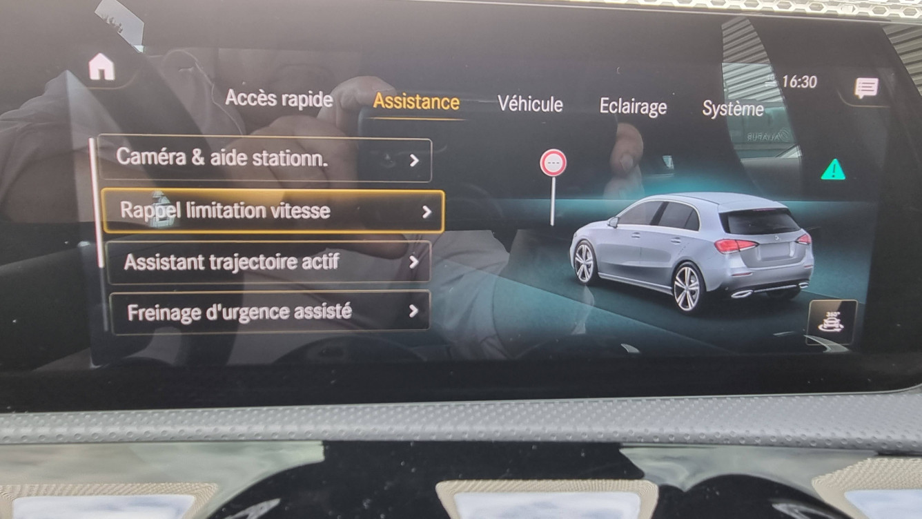 Acheter Mercedes Classe A Classe A 200 7G-DCT AMG Line 5p occasion dans les concessions du Groupe Faurie