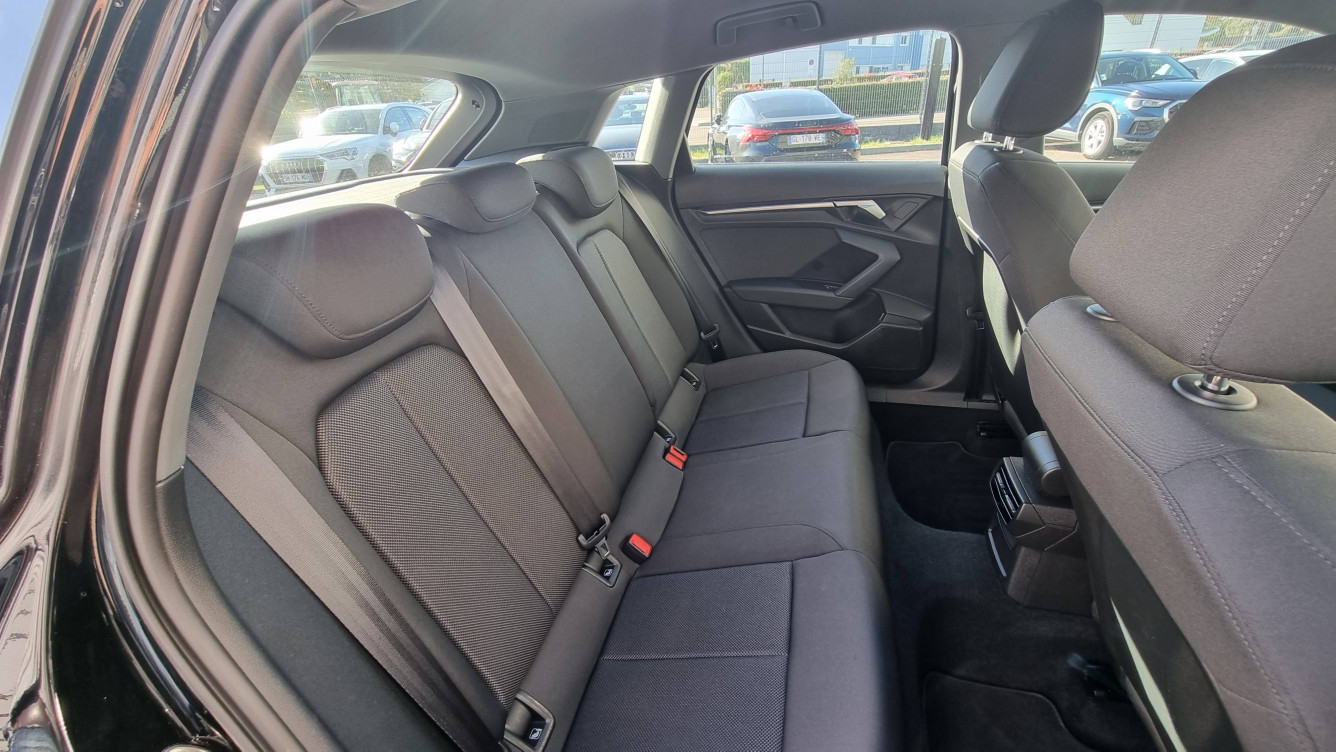 Acheter Audi A3 A3 Sportback 35 TFSI Mild Hybrid 150 S tronic 7 Business line 5p occasion dans les concessions du Groupe Faurie
