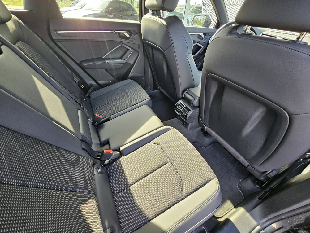 Acheter Audi Q3 Q3 35 TFSI 150 ch S tronic 7 S line 5p occasion dans les concessions du Groupe Faurie