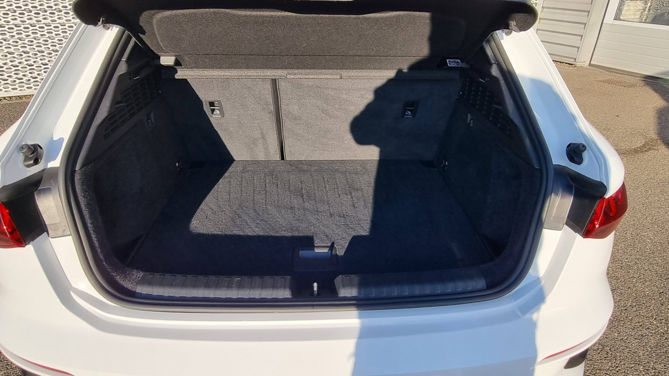 Acheter Audi A3 A3 Sportback 30 TFSI Mild Hybrid 110 S tronic 7 S Line 5p occasion dans les concessions du Groupe Faurie