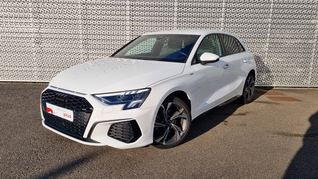Acheter Audi A3 A3 Sportback 30 TFSI Mild Hybrid 110 S tronic 7 S Line 5p occasion dans les concessions du Groupe Faurie
