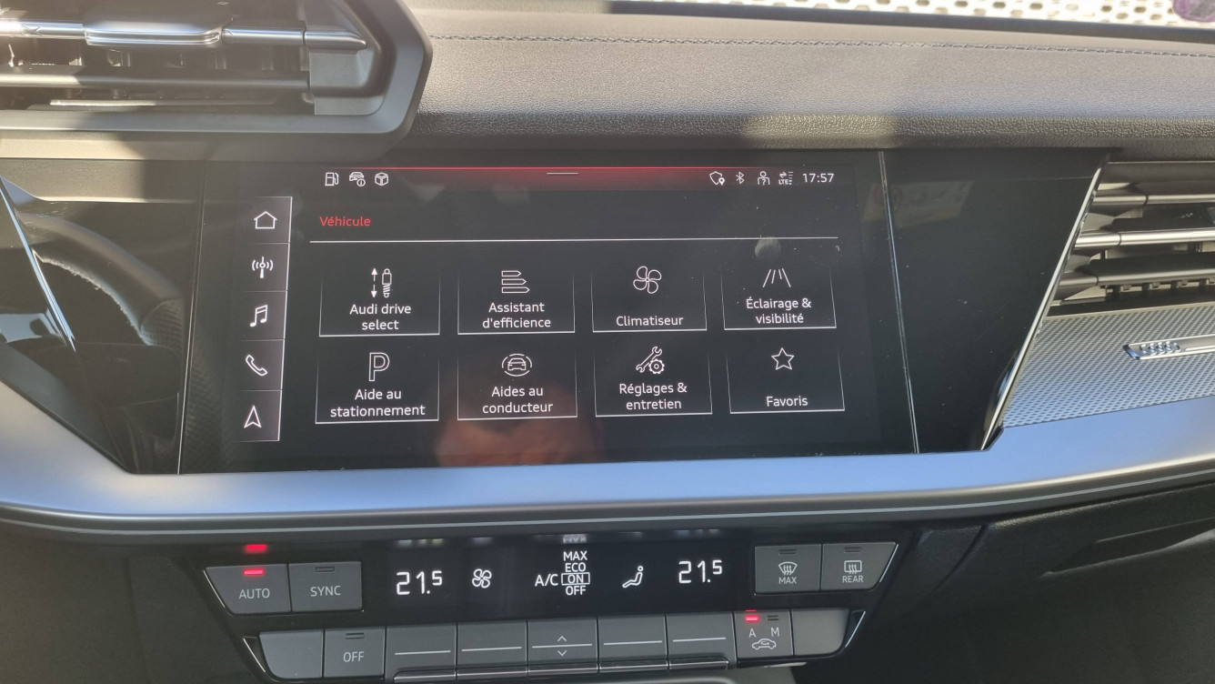 Acheter Audi A3 A3 Sportback 30 TFSI Mild Hybrid 110 S tronic 7 S Line 5p occasion dans les concessions du Groupe Faurie