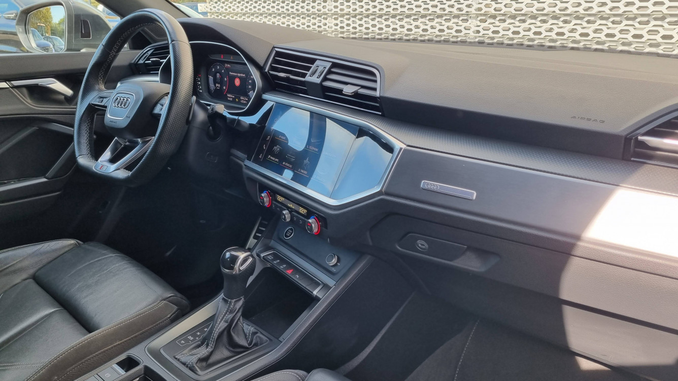 Acheter Audi Q3 Q3 Sportback 35 TDI 150 ch S tronic 7 S line 5p occasion dans les concessions du Groupe Faurie