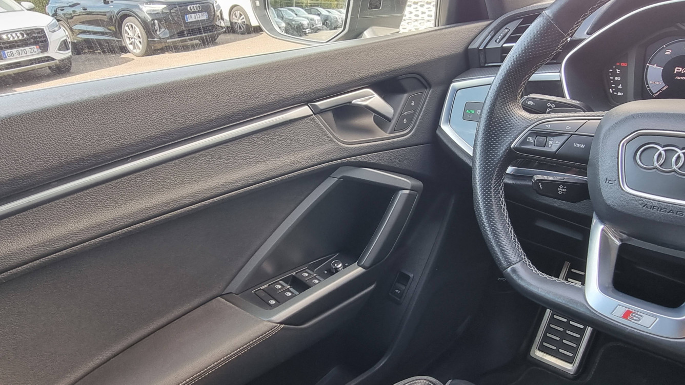 Acheter Audi Q3 Q3 Sportback 35 TDI 150 ch S tronic 7 S line 5p occasion dans les concessions du Groupe Faurie