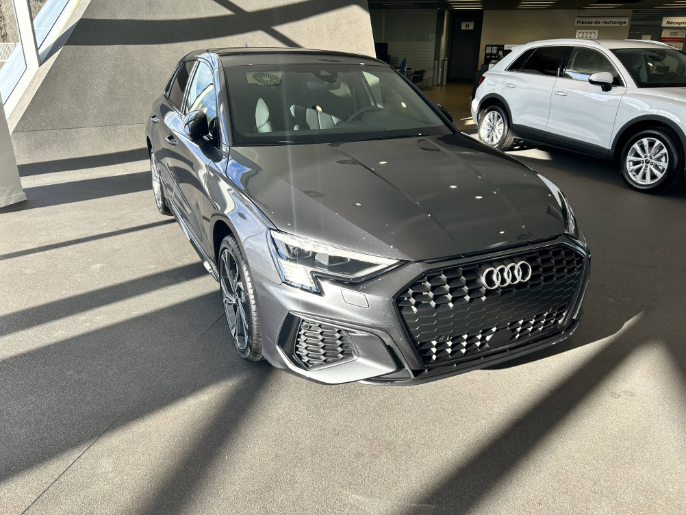 Acheter Audi A3 A3 Sportback 40 TFSIe 204 S tronic 6 S Line 5p neuf dans les concessions du Groupe Faurie