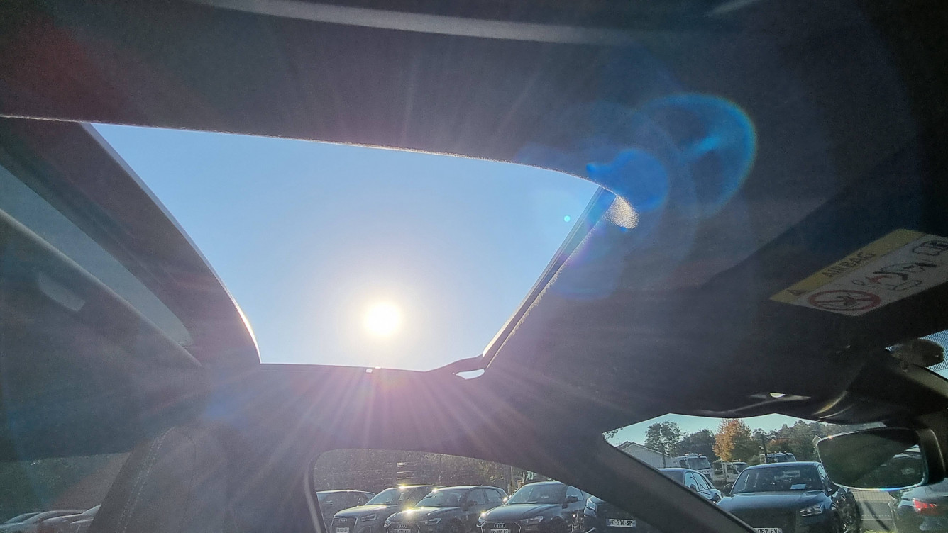 Acheter Audi A3 A3 Sportback 40 TFSIe 204 S tronic 6 S Line 5p occasion dans les concessions du Groupe Faurie