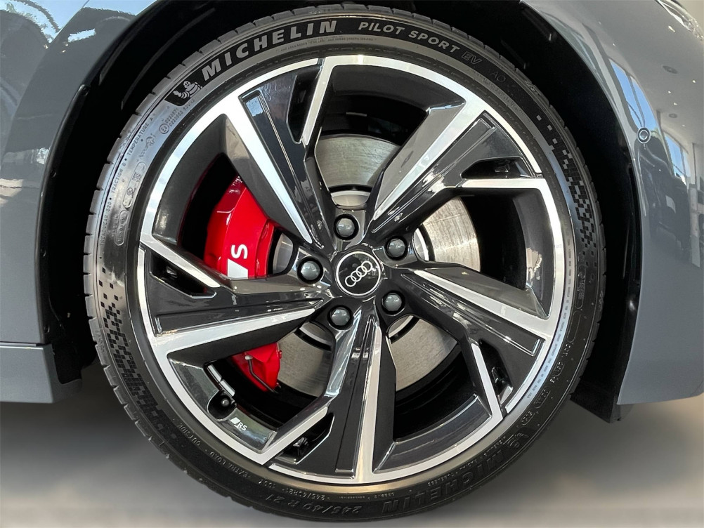 Acheter Audi A6 E-TRON S6 e-tron Avant 503 ch 100 kWh Quattro  5p neuf dans les concessions du Groupe Faurie