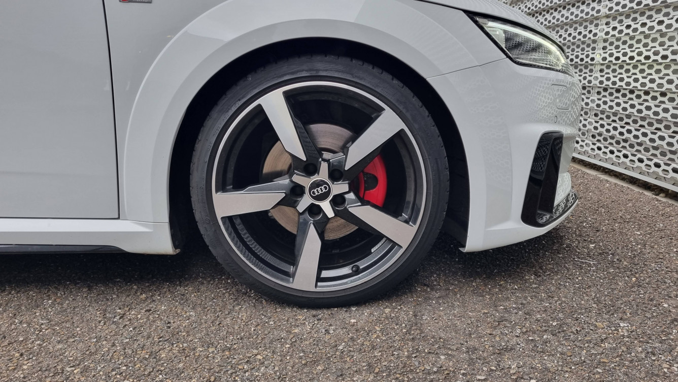 Acheter Audi TT TT Coupé 40 TFSI 197 S tronic 7 Compétition Plus 3p occasion dans les concessions du Groupe Faurie