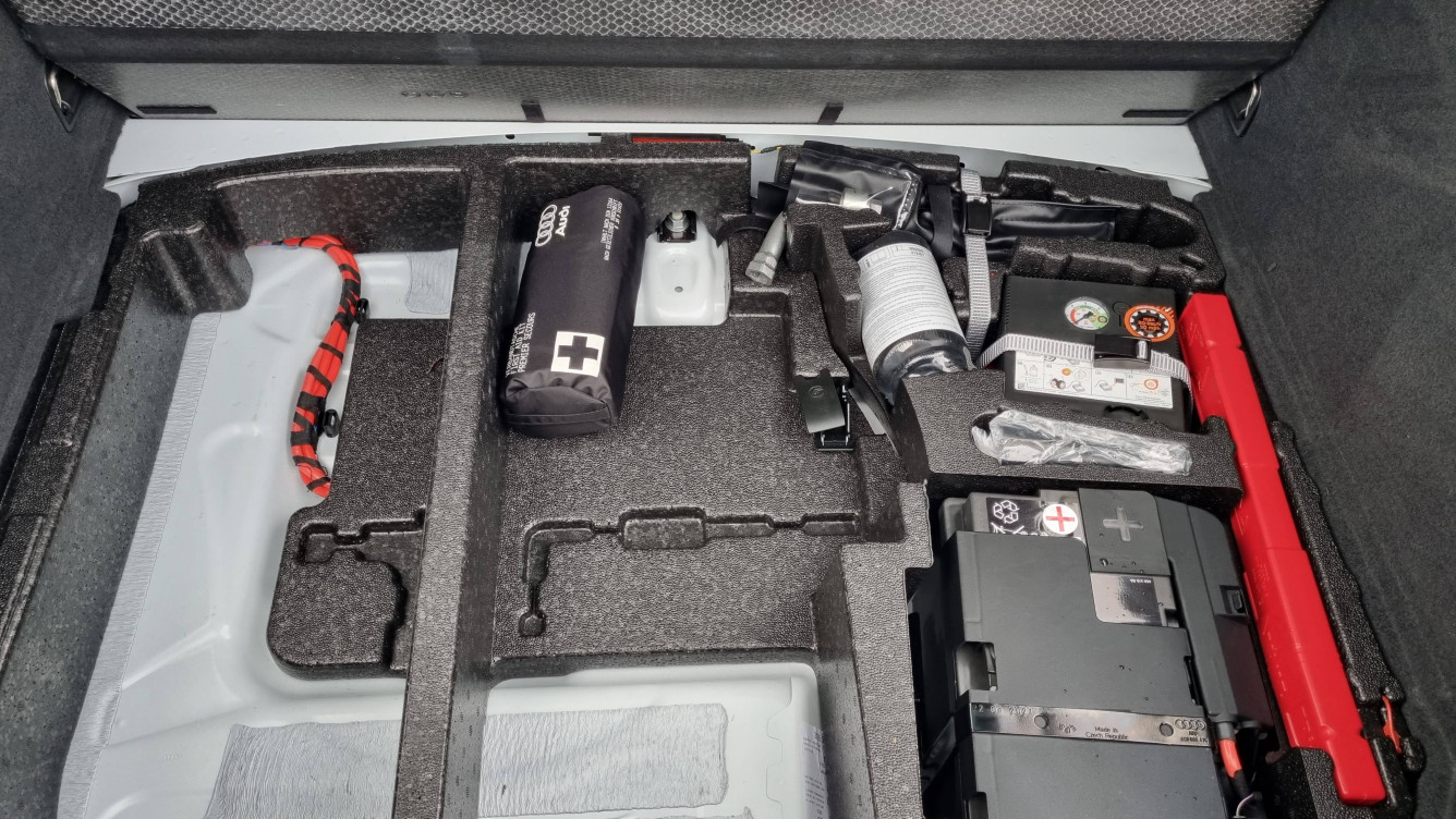 Acheter Audi TT TT Coupé 40 TFSI 197 S tronic 7 Compétition Plus 3p occasion dans les concessions du Groupe Faurie