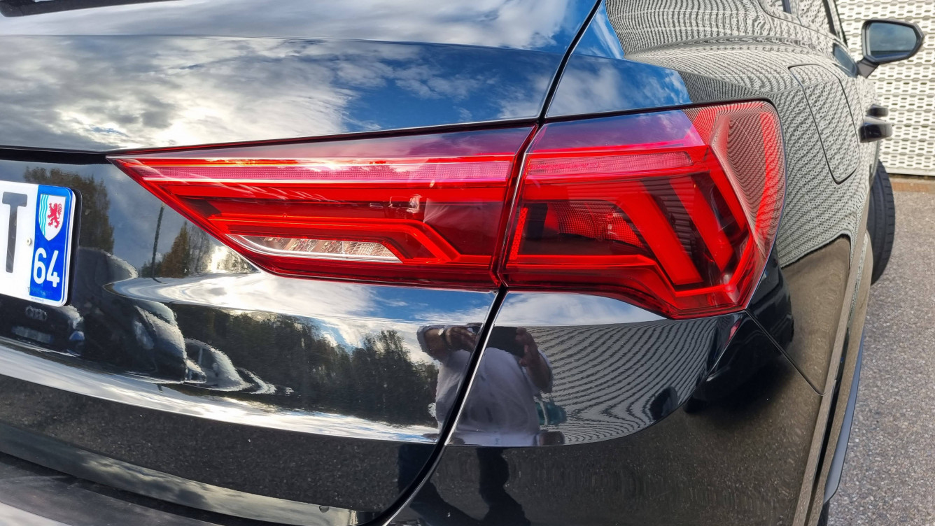 Acheter Audi Q3 Q3 45 TFSIe 245 ch S tronic 6 S line 5p occasion dans les concessions du Groupe Faurie