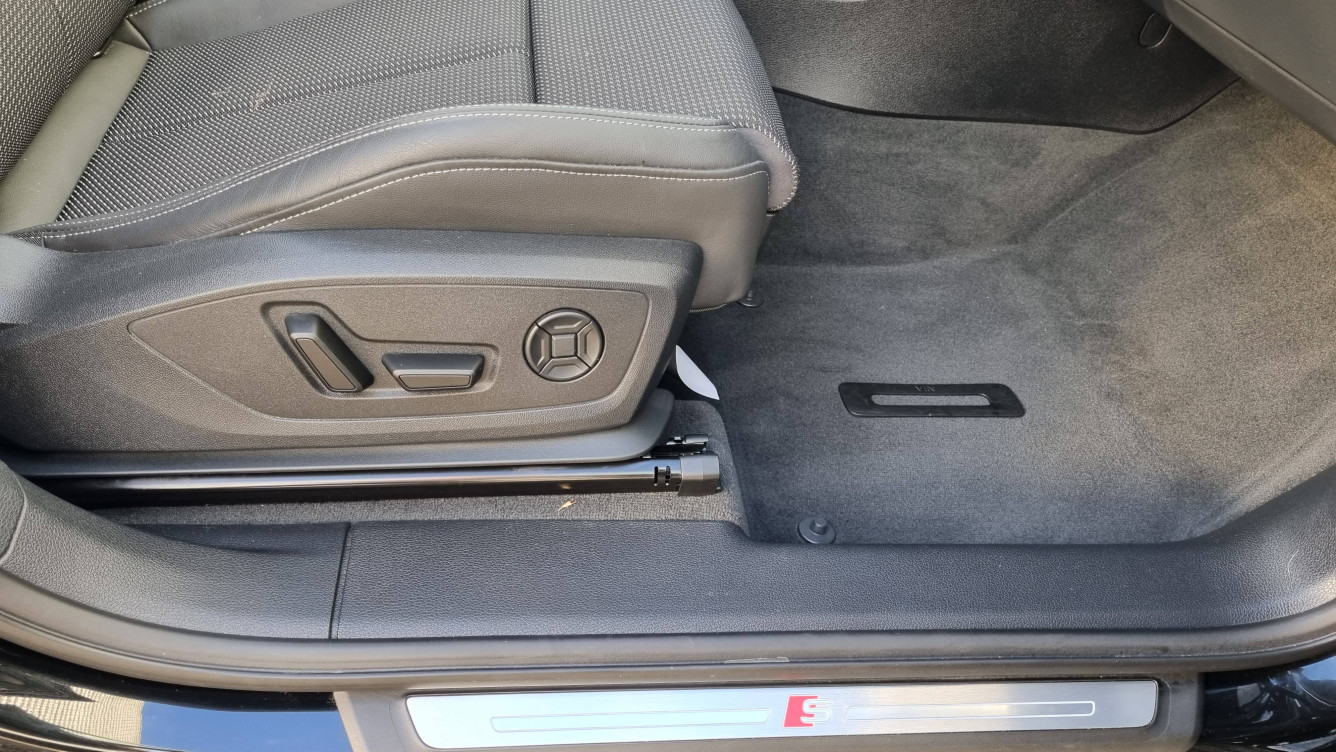 Acheter Audi Q3 Q3 45 TFSIe 245 ch S tronic 6 S line 5p occasion dans les concessions du Groupe Faurie