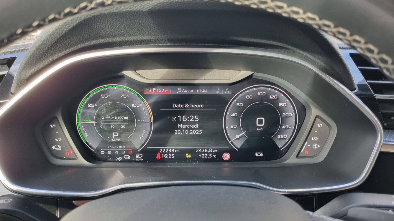 Acheter Audi Q3 Q3 45 TFSIe 245 ch S tronic 6 S line 5p occasion dans les concessions du Groupe Faurie