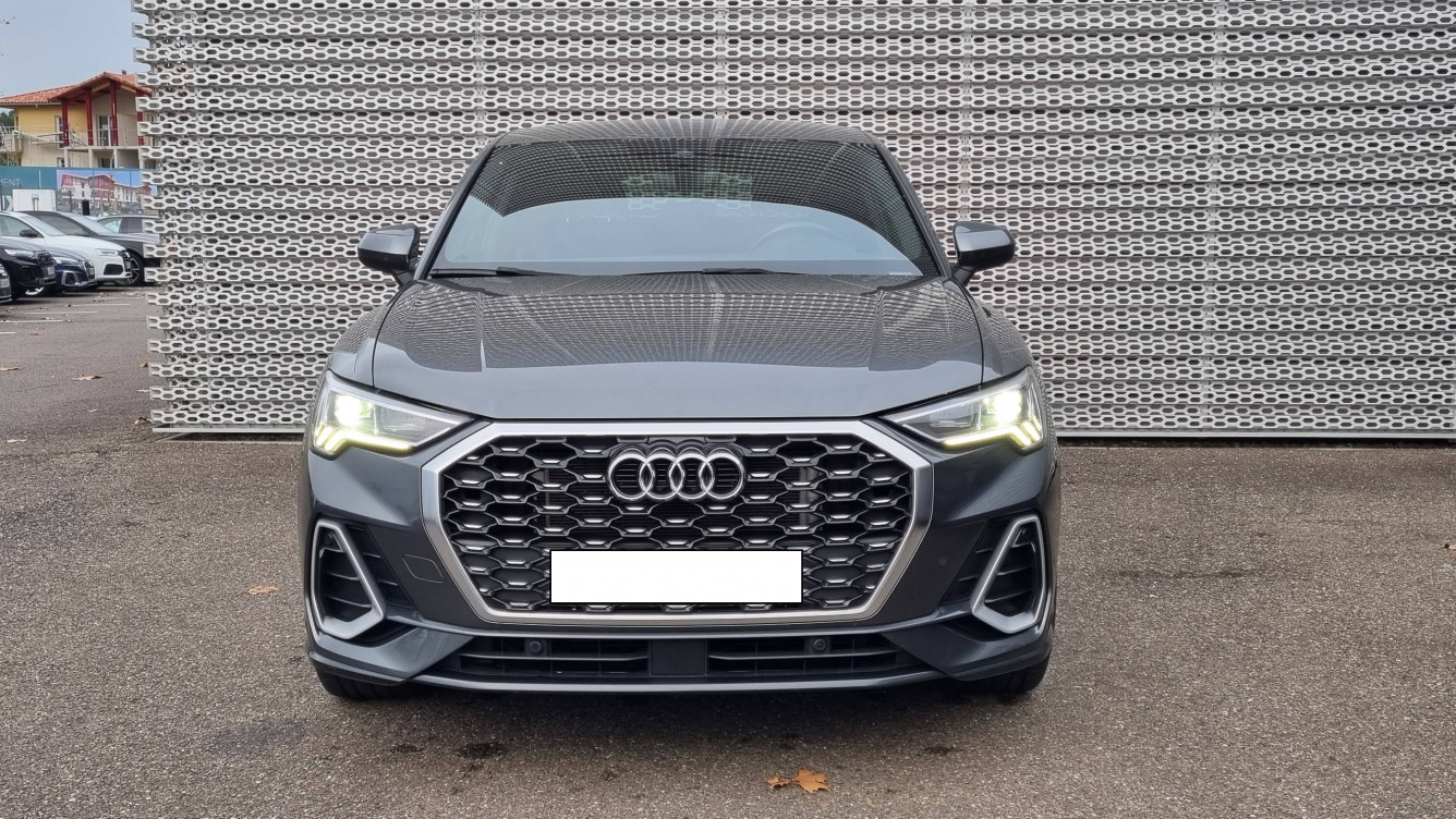 Acheter Audi Q3 Q3 Sportback 45 TFSIe  245 ch S tronic 6 S line 5p occasion dans les concessions du Groupe Faurie