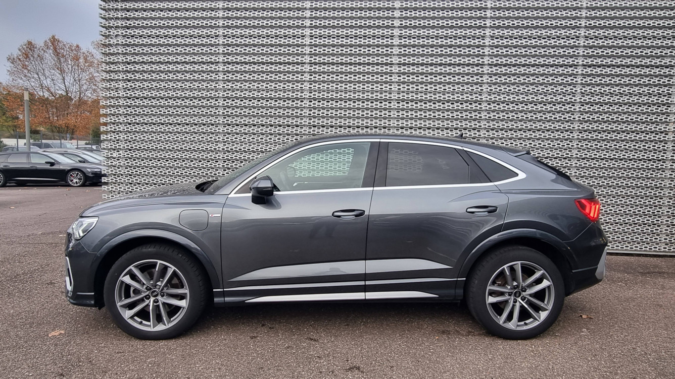Acheter Audi Q3 Q3 Sportback 45 TFSIe  245 ch S tronic 6 S line 5p occasion dans les concessions du Groupe Faurie