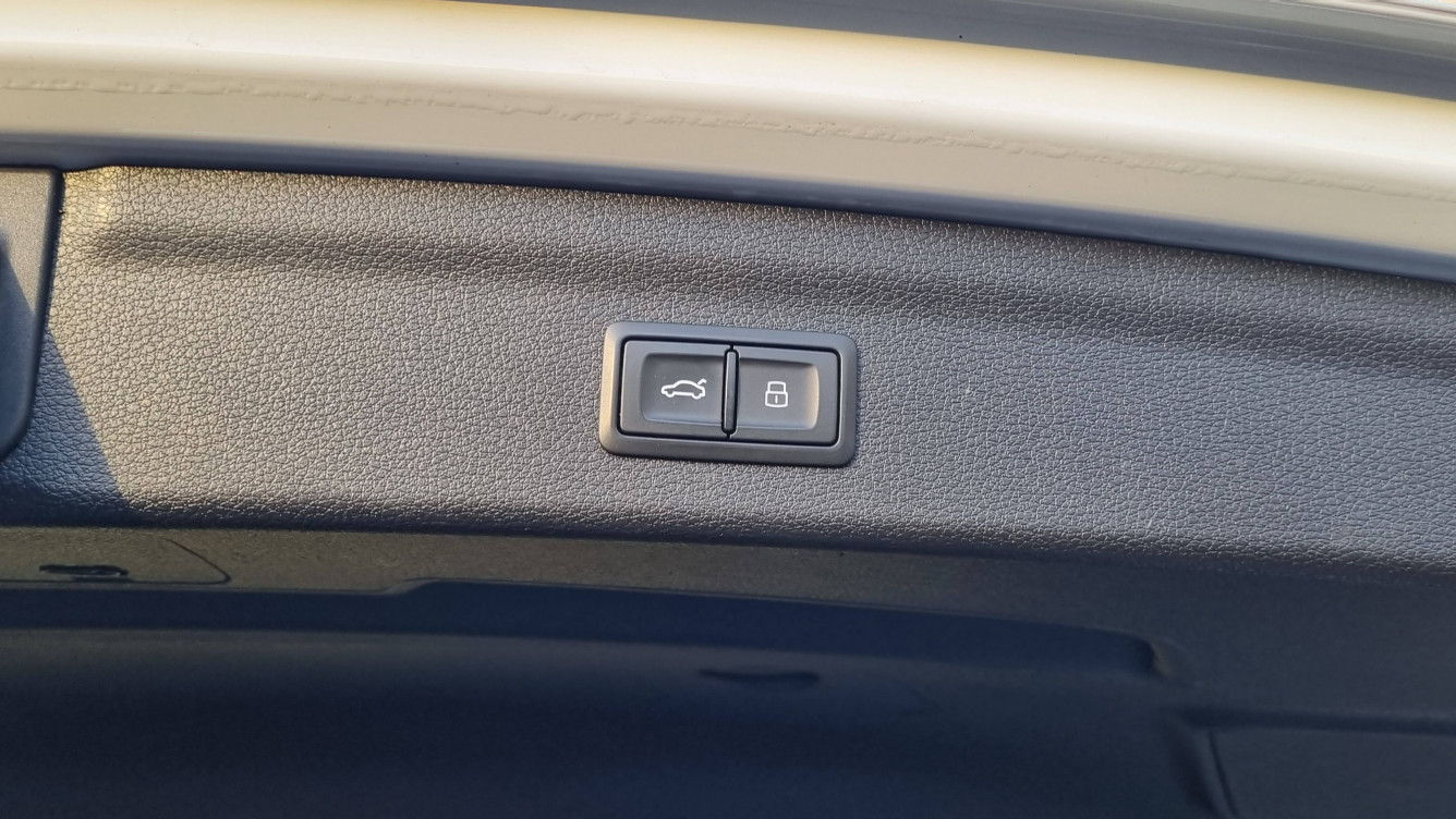 Acheter Audi Q3 Q3 35 TDI 150 ch S tronic 7 S line 5p occasion dans les concessions du Groupe Faurie